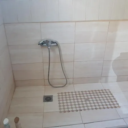 Apartment G-george By The Sea And Airport *